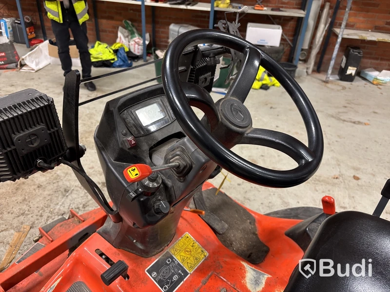 Åkgräsklippare Kubota F3090