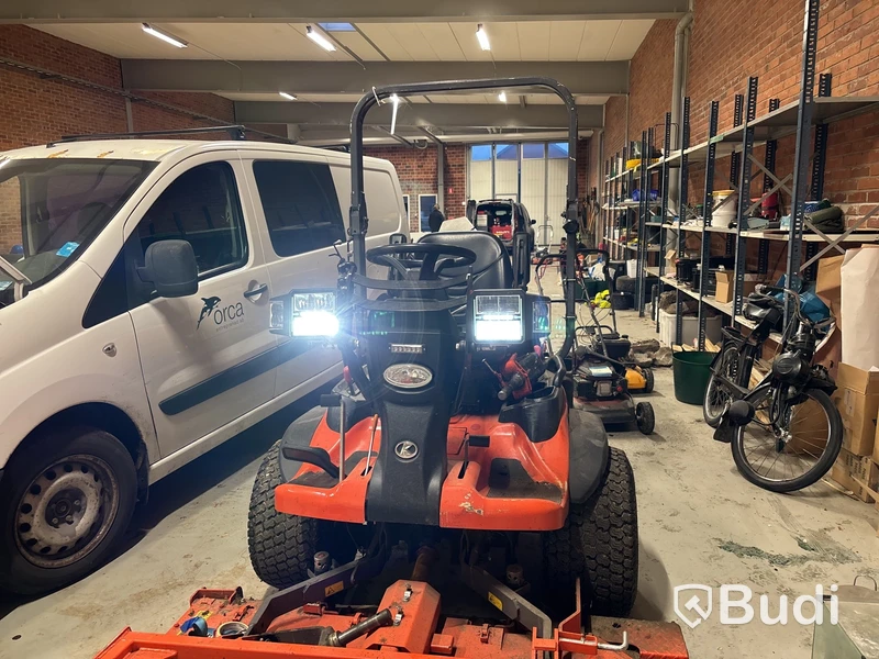 Åkgräsklippare Kubota F3090