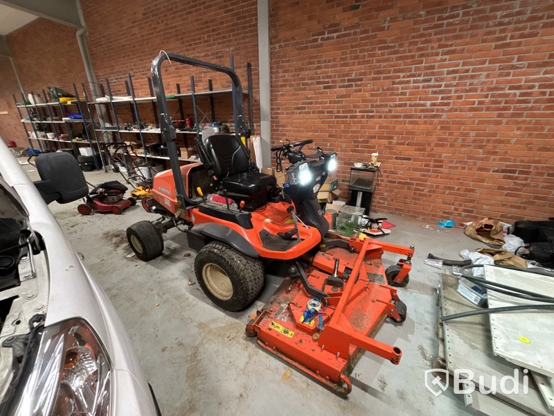 Åkgräsklippare Kubota F3090