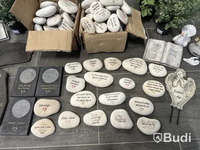 Gravdekorationer, prydnader m.m. (NYA) Stort Parti