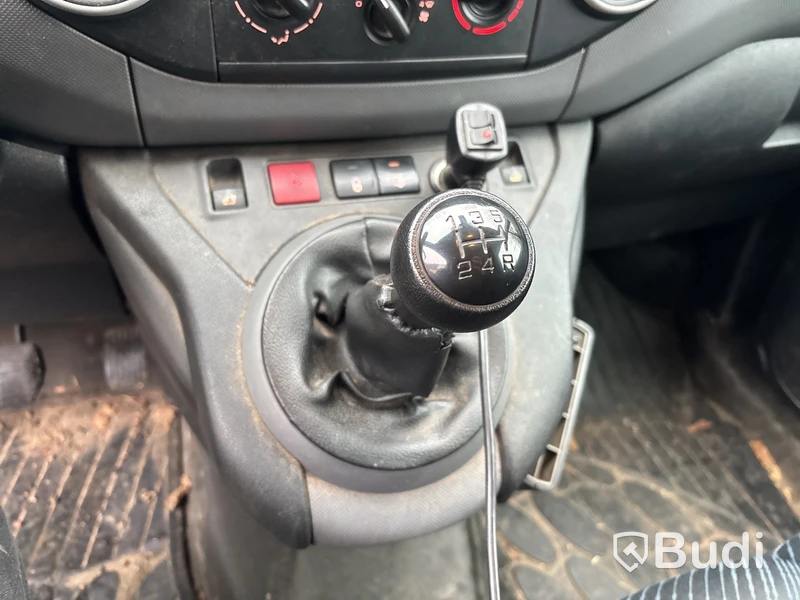 Peugeot Partner 1.6 HDI Skåp (90hk), -2011