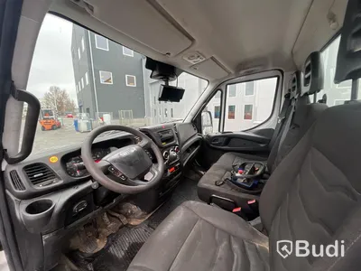Kranbil Iveco Daily 70C17H -2015 | Manuell | Fassi F50
