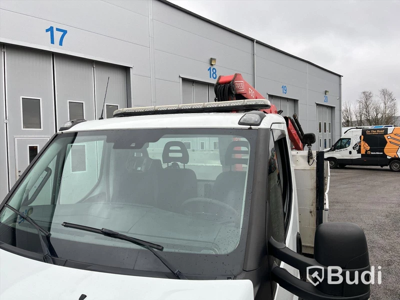 Kranbil Iveco Daily 70C17H -2015 | Manuell | Fassi F50