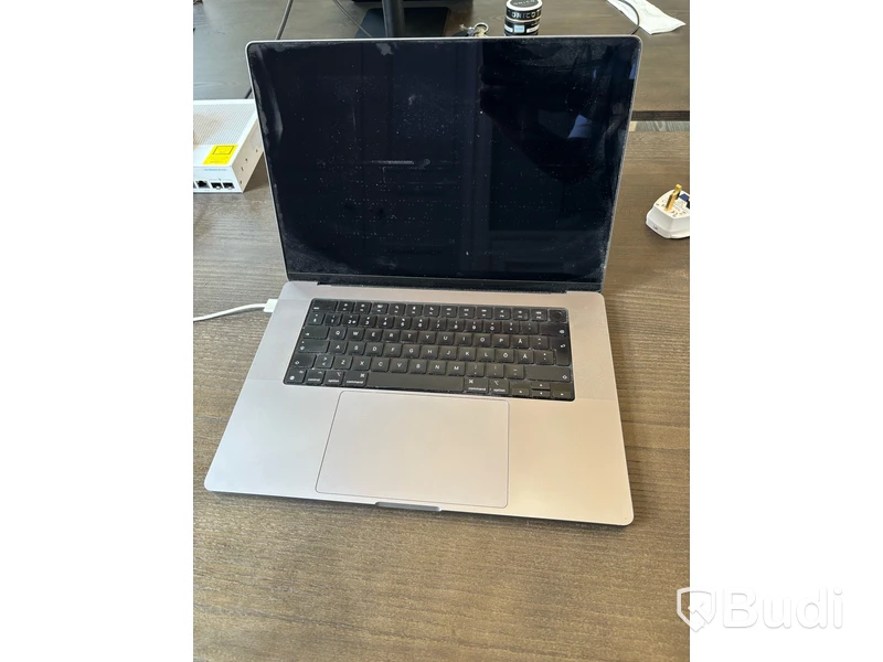 Dator MacBook pro 16 tum (2021)