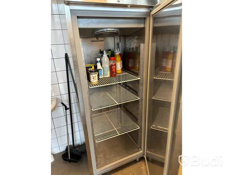 Kyl och frys för restaurang.