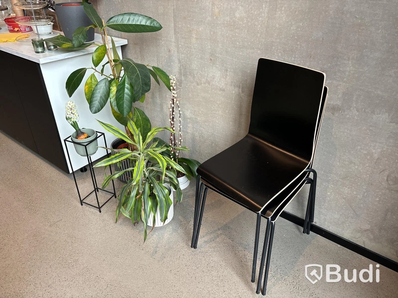 Möbler m.m. för restaurang