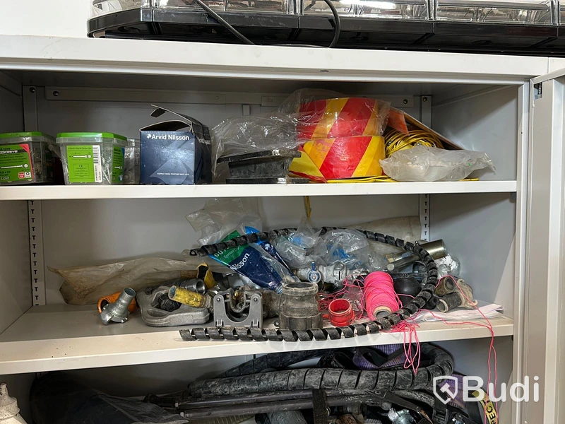 Diverse förbrukningmaterial ( se bilder)