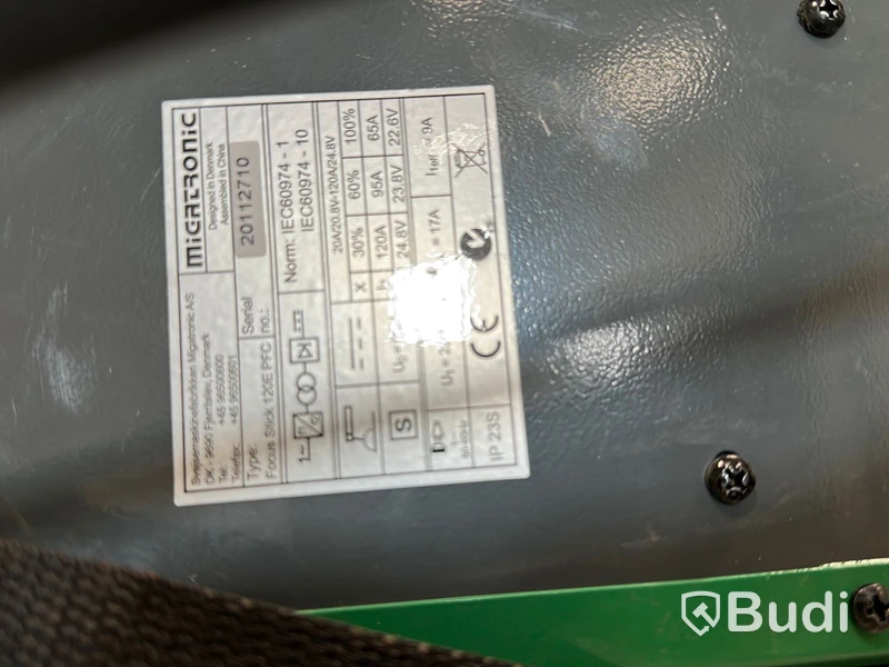 Migtronic liten svets samt svetsskärm