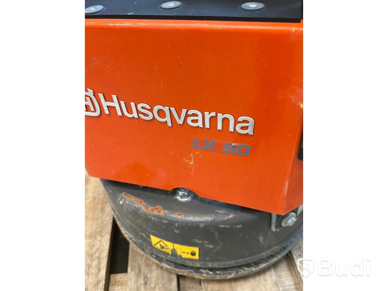 Husqvarna LX 90 markpadda