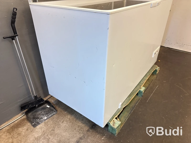 Frysbox Whirlpool Space Max