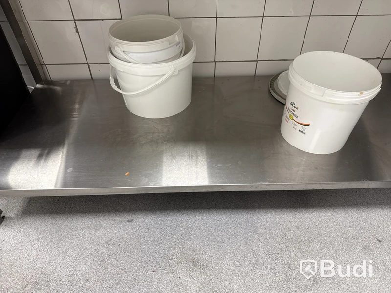 Rostfri bänk & hylla m.m.
