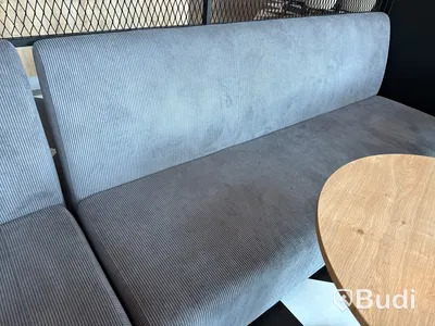Soffor, fåtöljer, bord m.m.