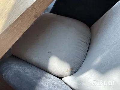 Bord & fåtöljer
