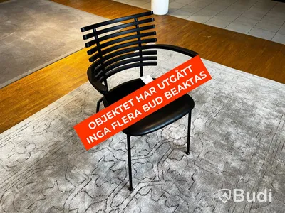 Karmstol i stål och läder - naver collection Tiger Ordpris. 8.760