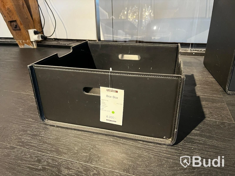 Låda -FLEXFORM Box-box Ordpris: 6.200 kr