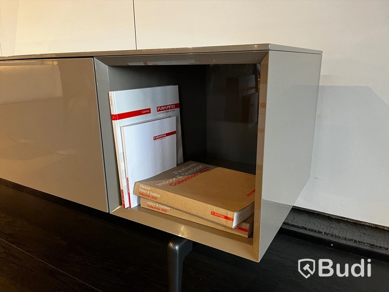 Sideboard - FLEXFORM Jeremy Ordpris: 132. 410 kr