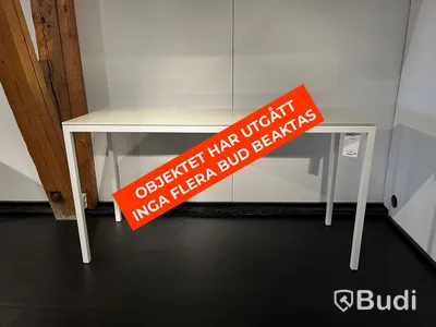 Skrivbord -DESALTO Helsinki Ordpris: 15.825 kr