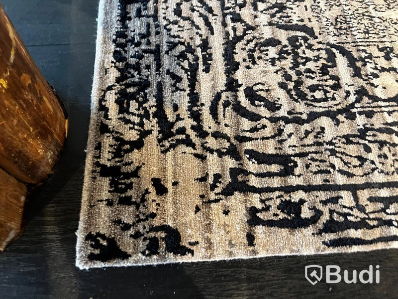 Matta - cc-tapis Ordpris: 63.060 kr Obs! Demoex