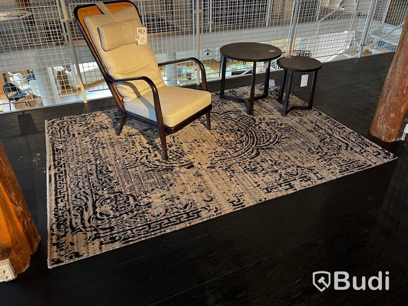 Matta - cc-tapis Ordpris: 63.060 kr Obs! Demoex