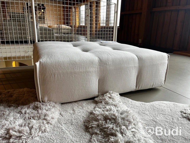 Sittpuff - B&B Italia Tufty Too Ordpris: 23. 400 kr