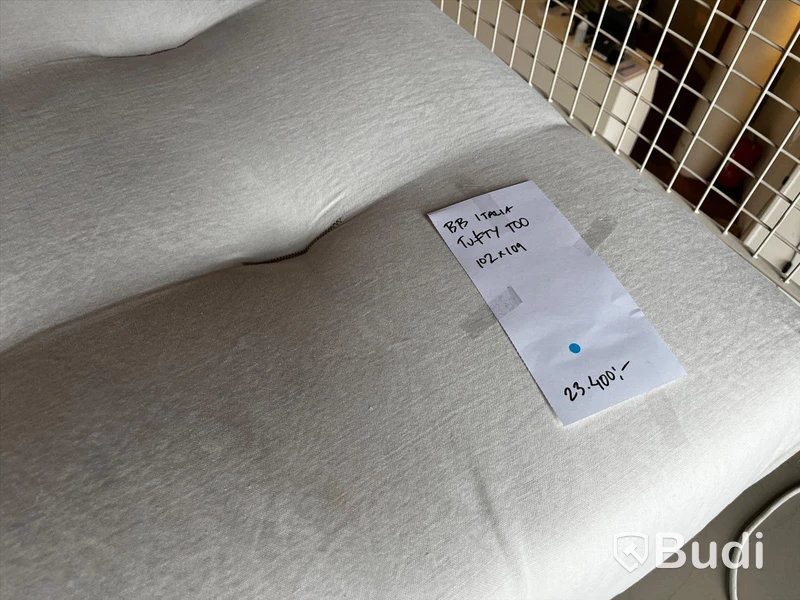Sittpuff - B&B Italia Tufty Too Ordpris: 23. 400 kr