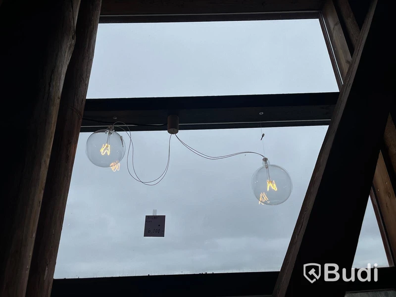Lampa - FLOS Bulbo Ordpris: 6000 kr