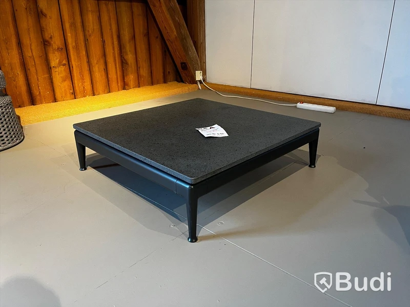 Soffbord -B&B Italia Pico Ordpris: 32.460 kr