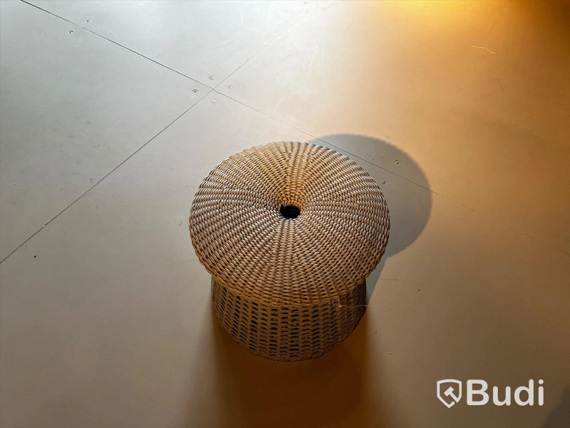 Pall - B&B Italia Spool Ordpris: