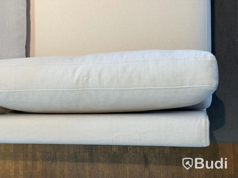 Soffa Søren Lund SL88, 3-sits m 2 dynor, 213 cm, Tyg Linara avtagbar klädsel. Ordpris 42.400 kr. Nyskick!