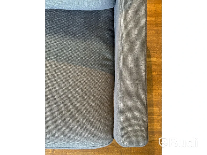 Soffa Njudex 215x90 cm Helt avtagbar klädsel Ordpris 22.240 kr