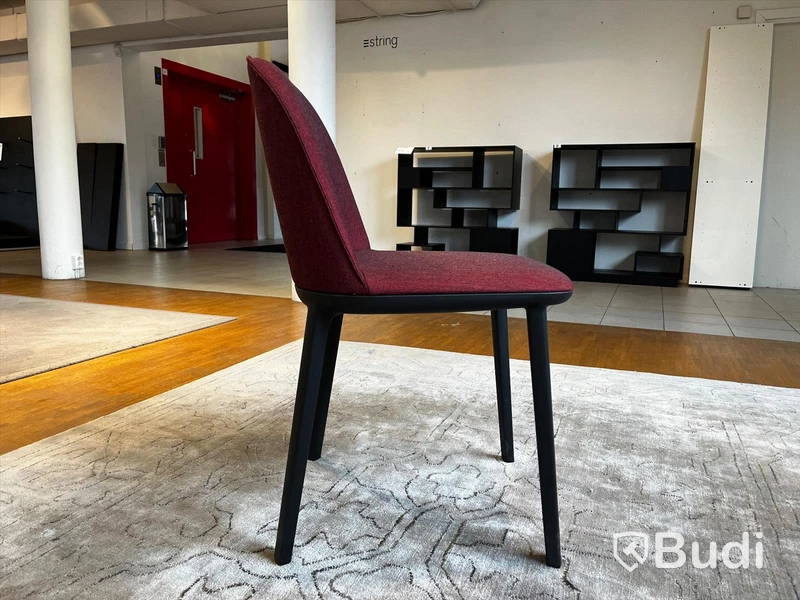 Stol - Vitra Softshell chair Ordpris: 3.450 kr