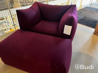 Fåtölj och pall - B&B Italia Le Bambole Ordpris: 49.300 kr