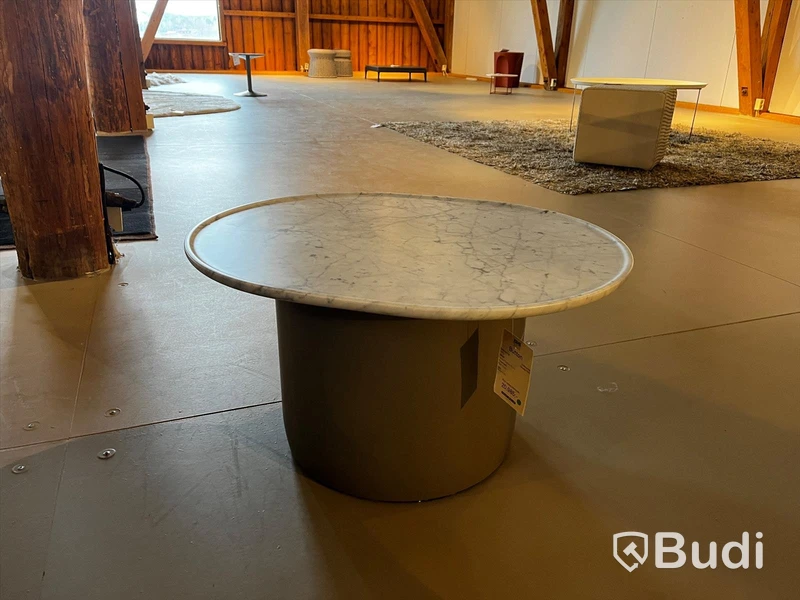 Bord - B&B Italia Button Ordpris: 20.985 kr