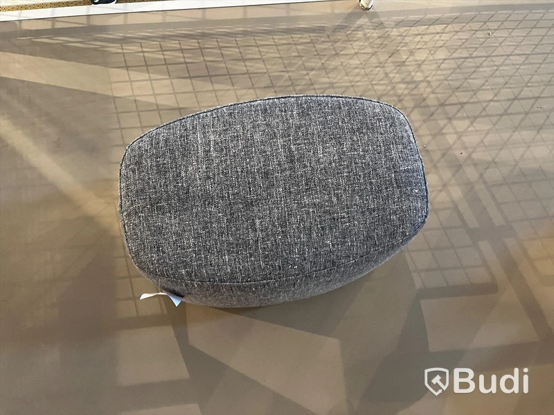 Sittpuff - B&B Italia Ordpris: 15.200 kr