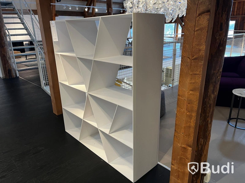 Hylla -B&B Italia X-shelf Ordpris: 96.599 kr
