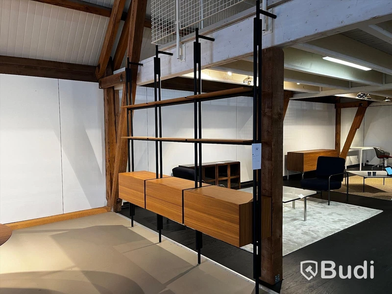 Hylla -B&B Italia Jack Ordpris: 132. 740 kr