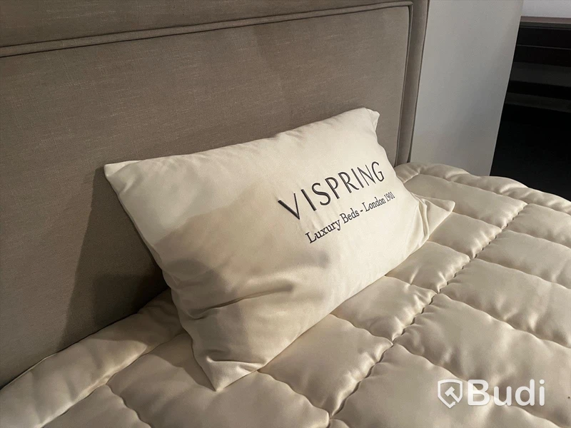 Säng - VISPRING Luxury beds och Gavel Helios Ordpris: 172 130 kr