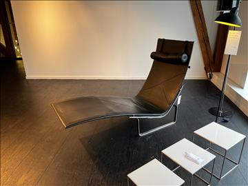 Chaiselounge - Fritz Hansen PK 24 Ordpris: 171.620 kr