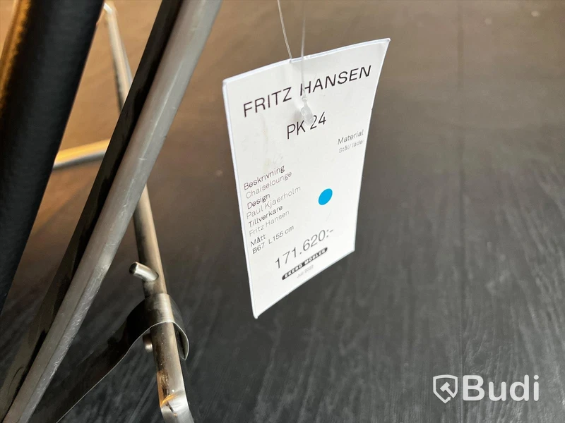 Chaiselounge - Fritz Hansen PK 24 Ordpris: 171.620 kr