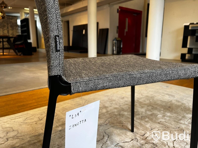 Stol - Zanotta Lia Ordpris: 9210 kr