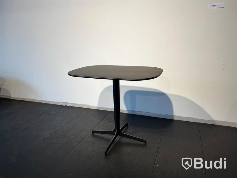 Bord - Minotti Clyford Ordpris: 22.680 kr