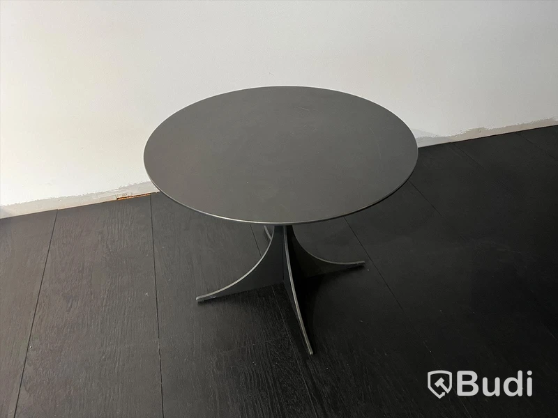 Soffbord - Minotti Anish Ordpris: 25.760 kr