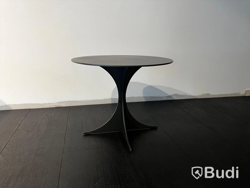 Soffbord - Minotti Anish Ordpris: 25.760 kr