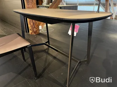 Skrivbord/Sminkbord -Poliform Ordpris: 64.390 kr