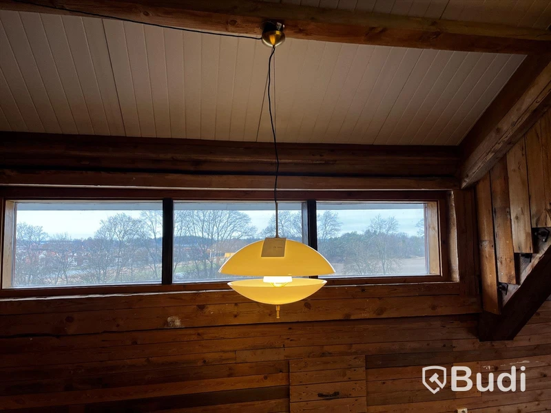 Taklampa - Fritz Hansen Clam Ordpris: 24.445 kr