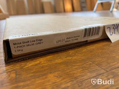 Metallhylla - STRING Low Edge, Grå Ordpris: 695 kr