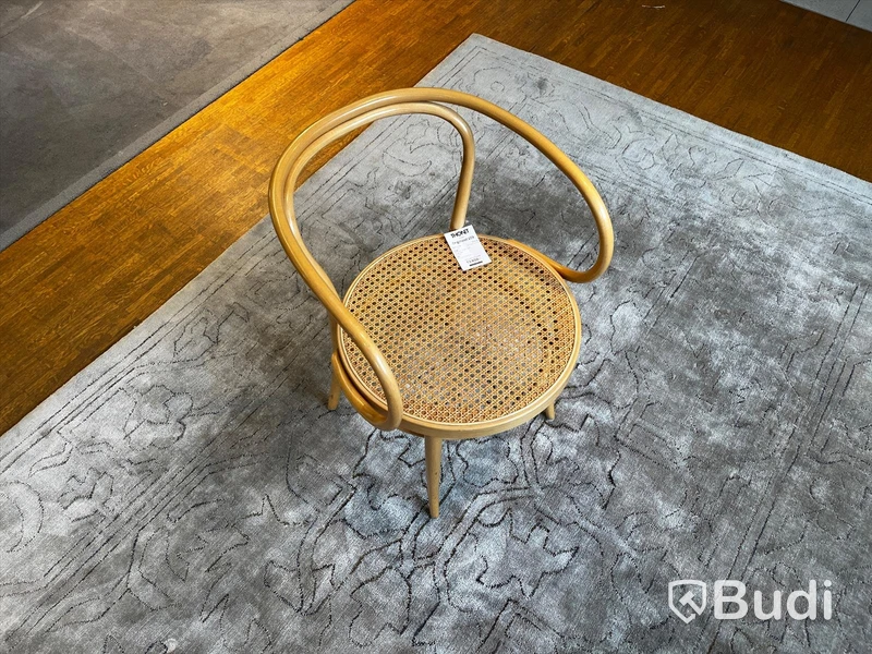 Stol i bok och rotting - THONET Originalet 209 Ordpris: 13.650 kr