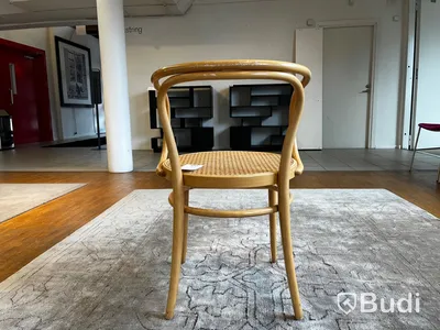 Stol i bok och rotting - THONET Originalet 209 Ordpris: 13.650 kr