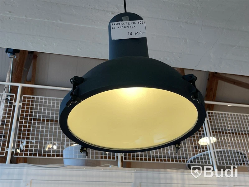 Lampa - Projecteur 365 Le Corbusier Ca Mått: 10.850 kr