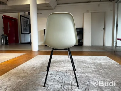 Stol - Vitra DSX Eames Fiberglass chair Ordpris: 5.790 kr